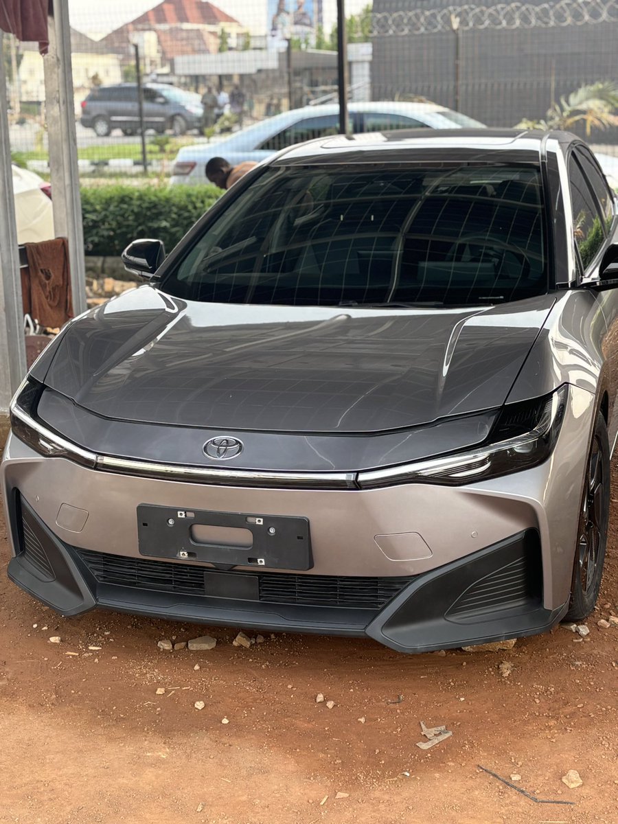 Adam_alkalibe's tweet photo. This is Toyota Bz3.
100 percent electric ⚡️ 
500km per single charge.
Very clean and affordable.
available at Ev world car stand Abuja.
Dm for price. https://t.co/O9pwJ7rWwE