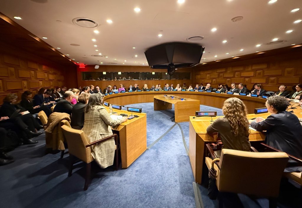 As Chair of the Humanitarian Dialogue, Ambassador <a href="/NicolaClase/">Nicola Clase</a> welcomed <a href="/UNReliefChief/">Tom Fletcher</a> Tom Fletcher for a timely exchange with Member States on rising global humanitarian needs, the Humanitarian Reset, and how we can better deliver life-saving support to those most in need.