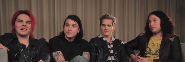 JULIÁN || COMMISIONS DISCOUNT! 🏳️‍🌈🏳️‍⚧️ tweet media