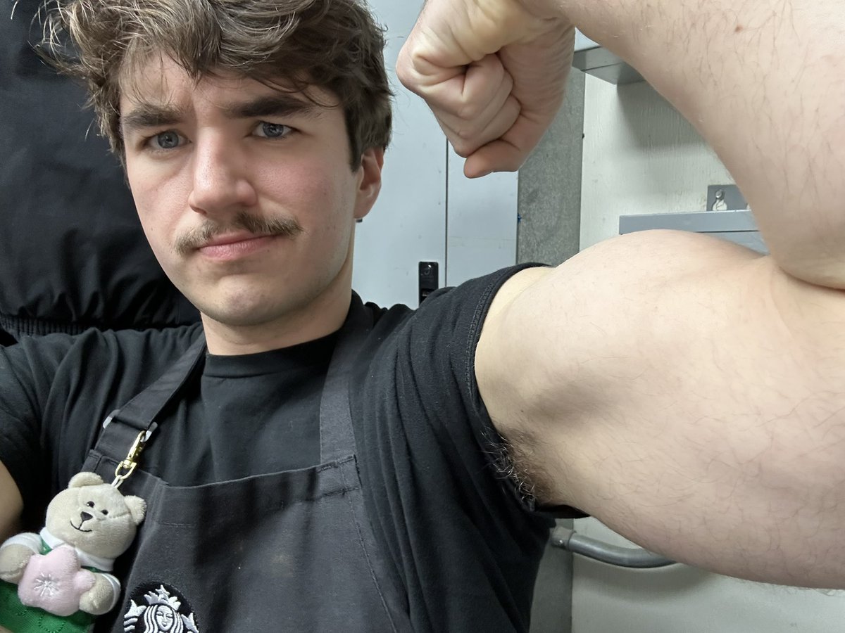 barista biceps
