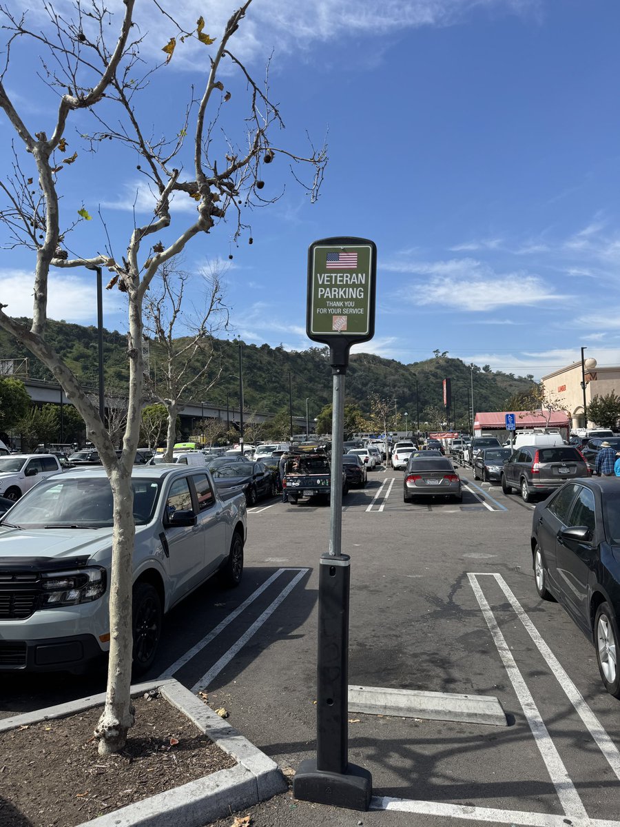 Pierre L’Fauex tweet media