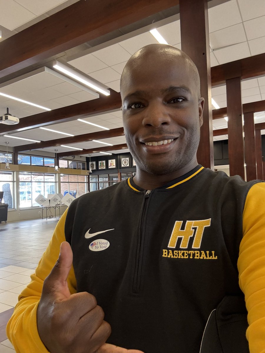 CoachJohnASmith's tweet image. PHIRST of all… WE VOTE 🤙🏾📥🗳️

AΦΑ

- Huston Tillotson University