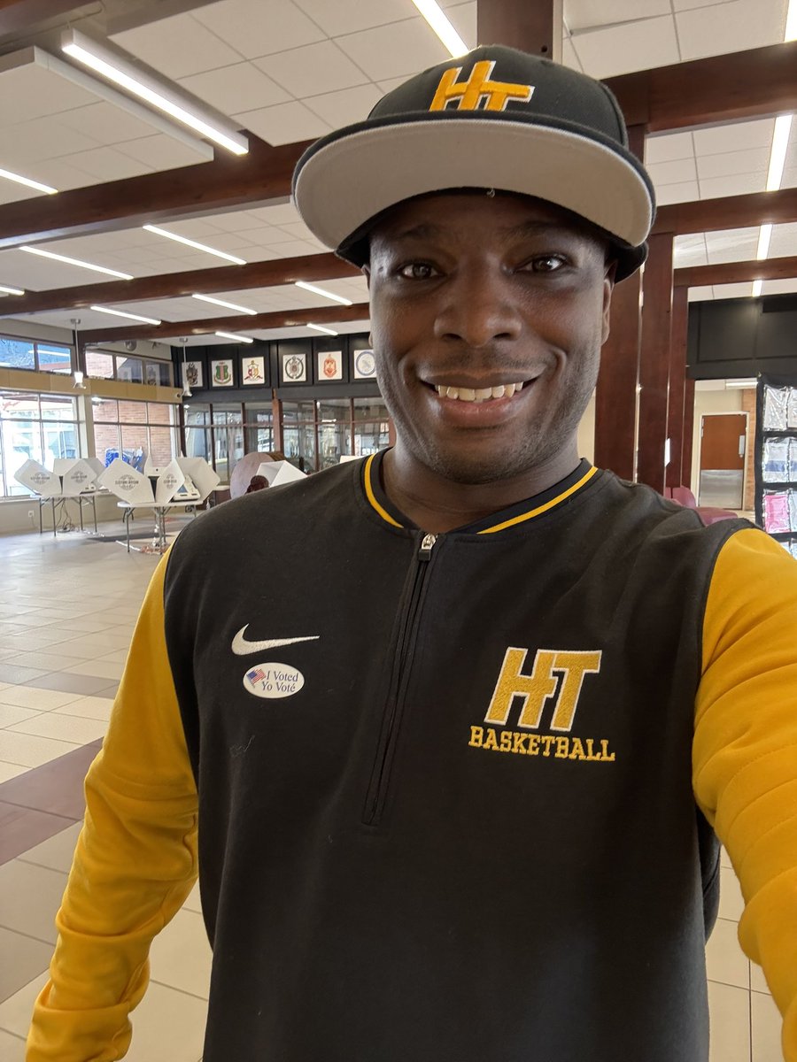 CoachJohnASmith's tweet image. PHIRST of all… WE VOTE 🤙🏾📥🗳️

AΦΑ

- Huston Tillotson University