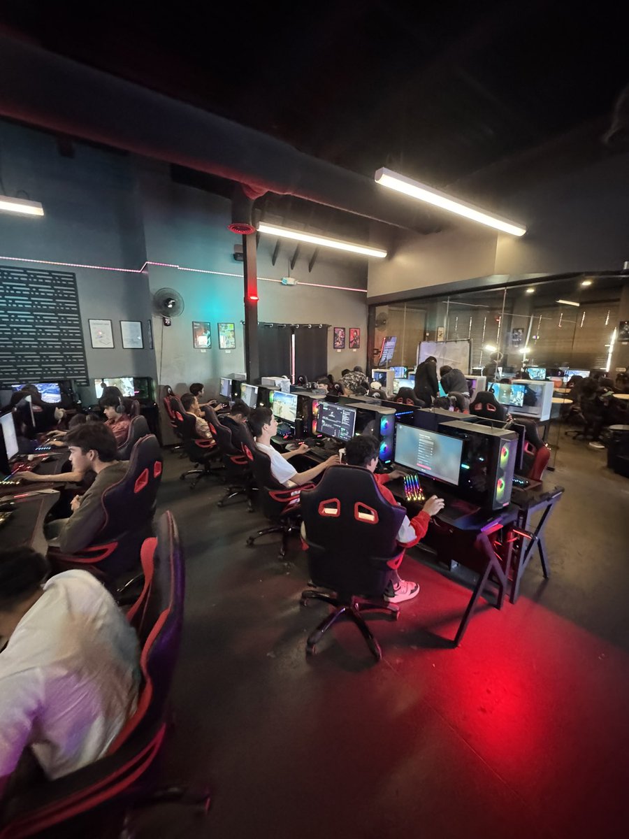 Trenches Game tweet media