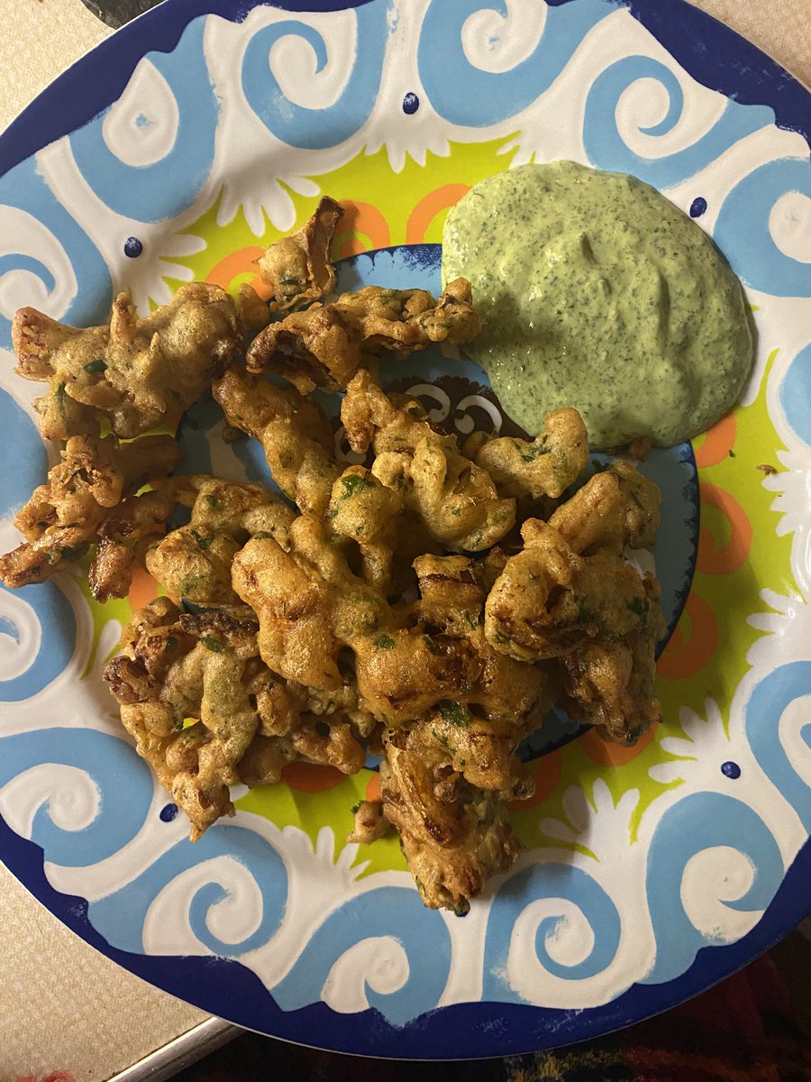 MrsSpoonicus73's tweet photo. @Mr_ian_B Oh no! Definitely not my intention… if it makes you less sad I don’t always eat such rubbish - I ( until last year) cooked for a living so do make myself yummies too! My last effort was some rather banging onion bhajis with mint yogurt sauce ( not rubbish though I say so myself) https://t.co/pvWHak3DCU