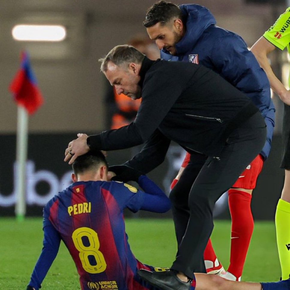 Ele NÃO podia jogar os 90 minutos e mesmo assim implorou na beira do gramado para ficar.

O Barcelona tem um dos melhores jogadores do mundo, Pedri precisa sempre ser aplaudido!