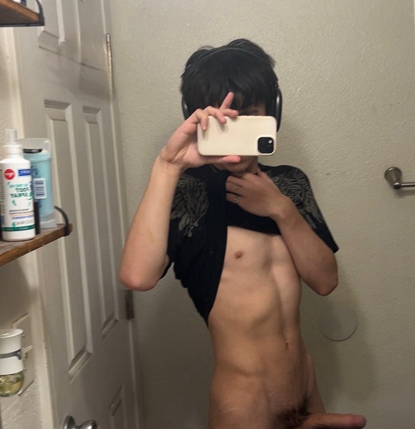 hmu freaky ppl to buy content 📲