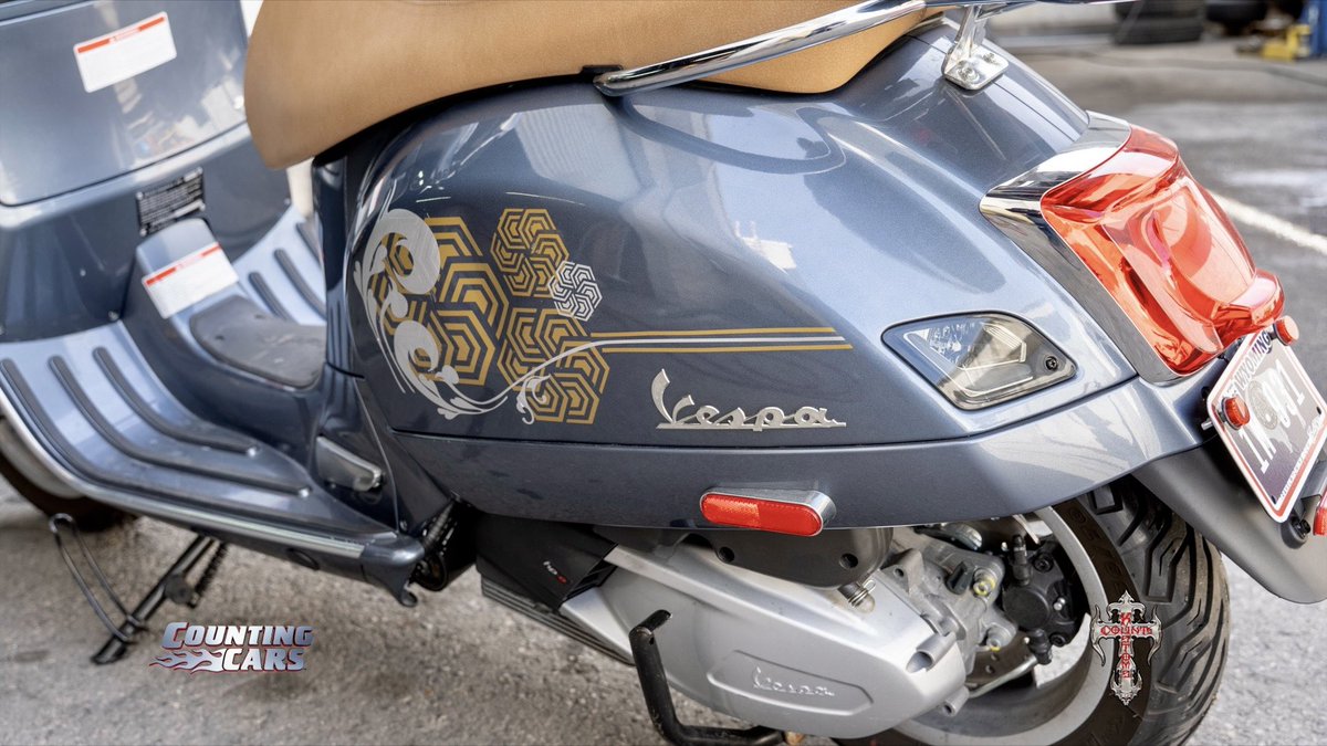 CountsKustoms's tweet image. This small but sleek 2020 Vespa GTS 300 just arrived at Count’s Kustoms in Las Vegas for new paint and more!
Want a new paint job on your bike or scooter? Email bikeprojects@countskustoms.com to have us paint your next ride! 
@DannyCountKoker #vespa #scooter #paintjob