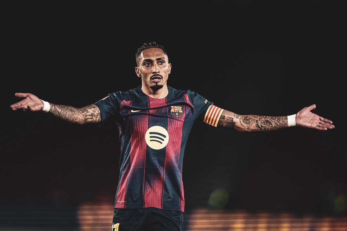 نهاية المباره ما قصروا الأبطال 

#برشلونة_أتلتيكو_مدريد