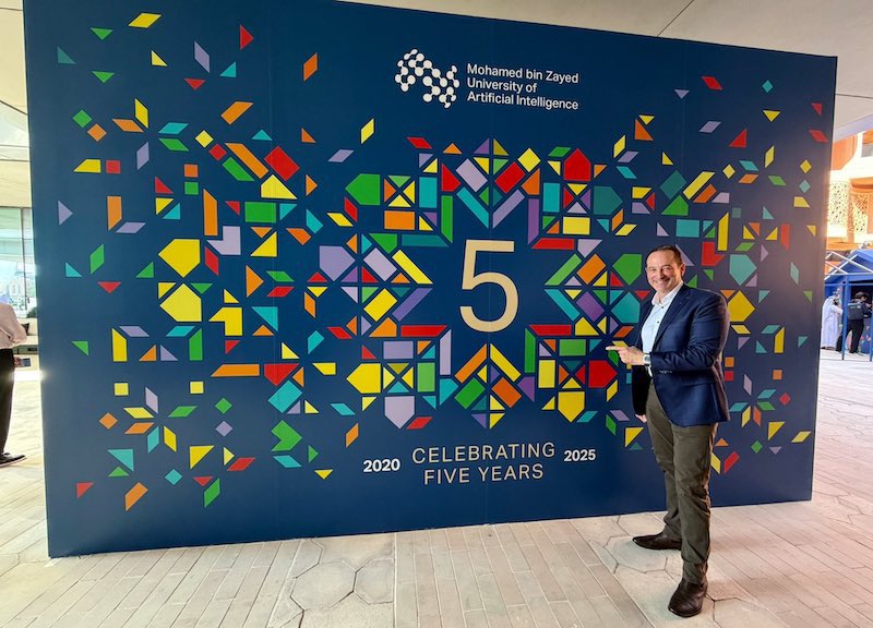 MoorInsightsStrategy tweet media