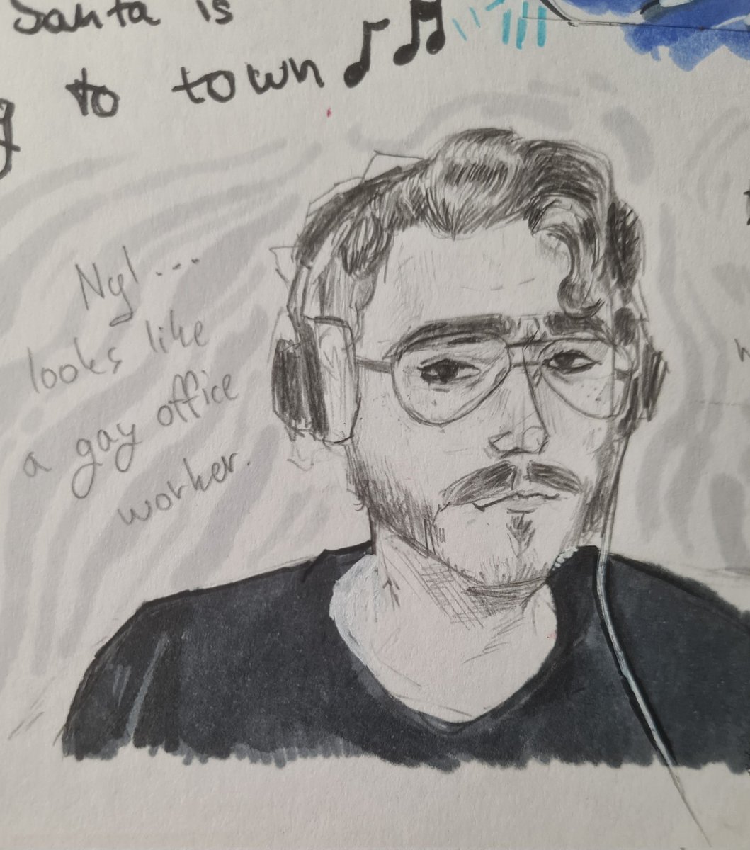 Forgot I did this last Christmas lol https://t.co/qxPjqWI7cY