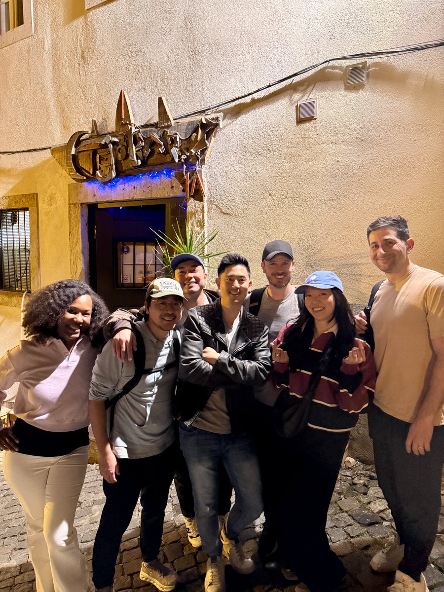 Joanna Tran tweet media