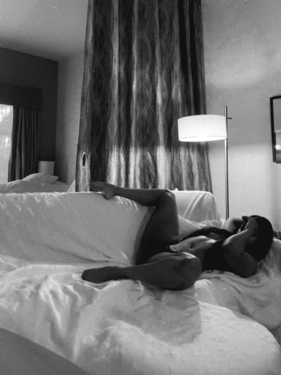 Oraclethemuse's tweet photo. Feenin for me time. https://t.co/6oBbDTLv8a