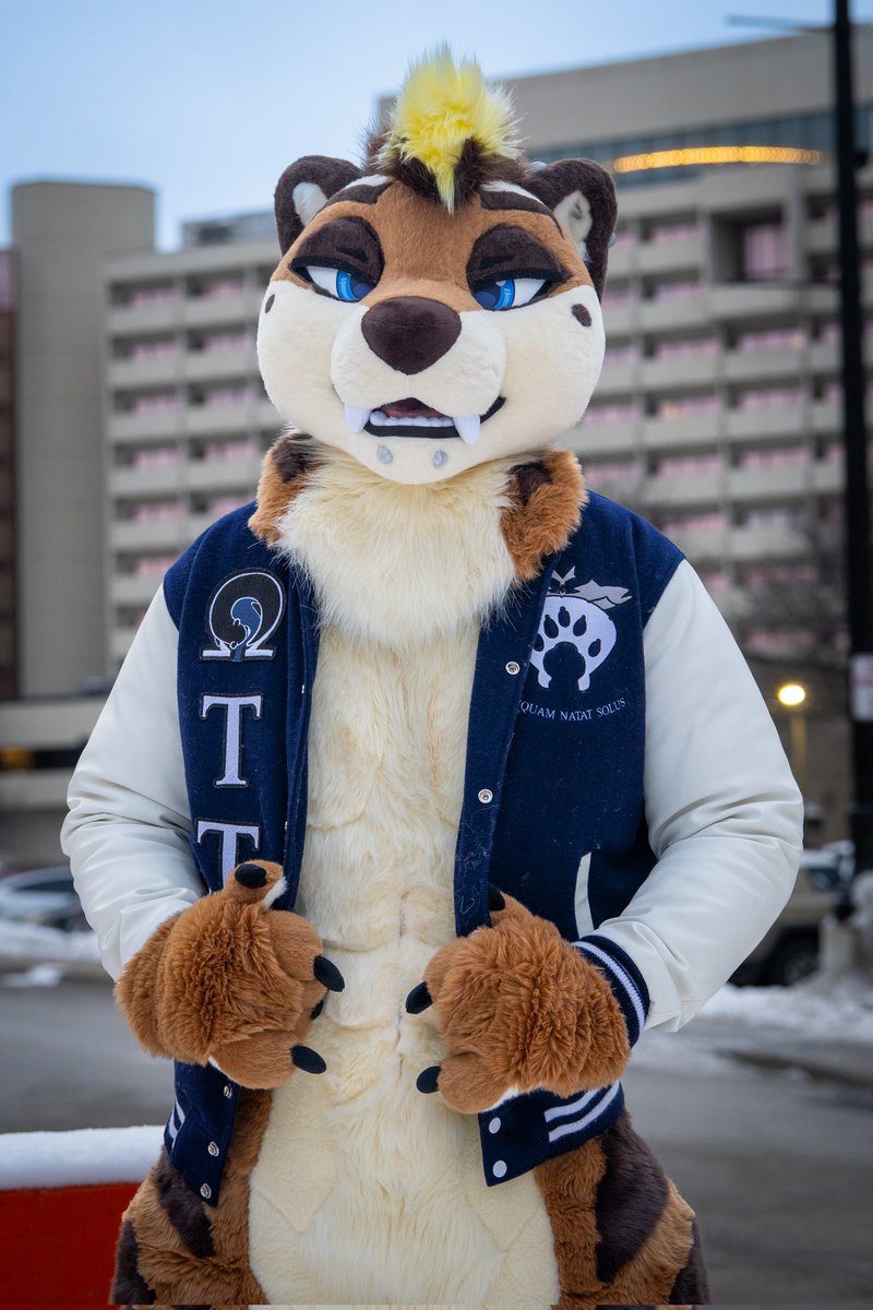 Kyo, but Fluffy 🔜 LVFC, FWA tweet media