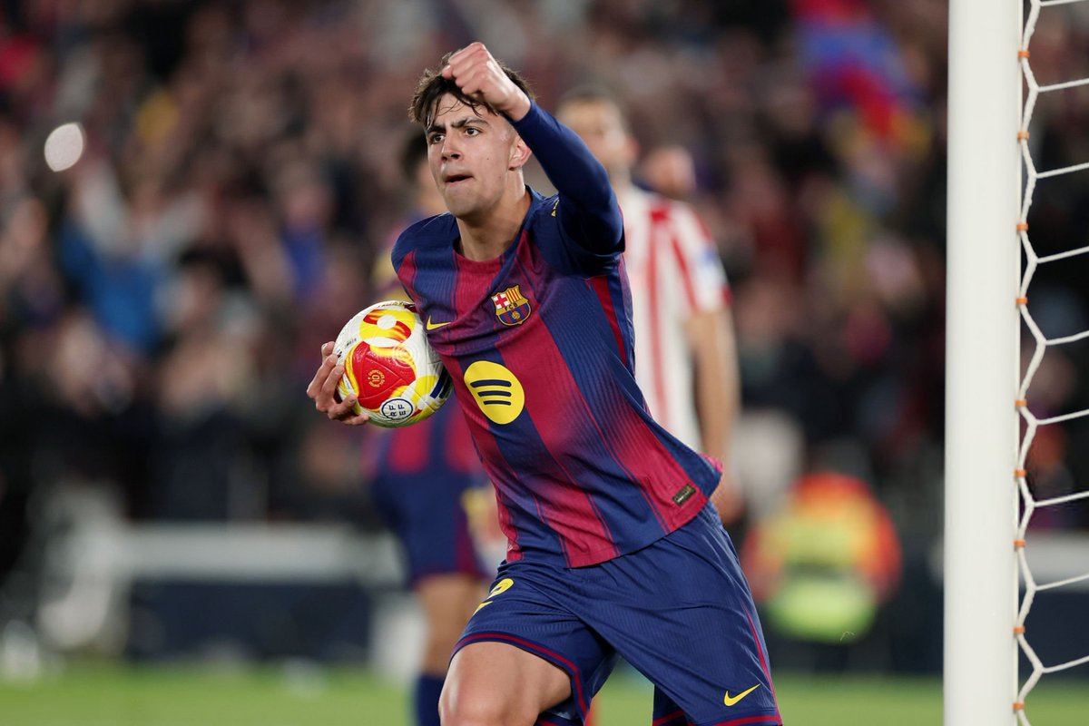 VibesFoot's tweet image. 📊 Marc Bernal (18 ans et 281 jours) est devenu 𝗹𝗲 𝗽𝗹𝘂𝘀 𝗷𝗲𝘂𝗻𝗲 𝗷𝗼𝘂𝗲𝘂𝗿 𝗮̀ 𝗶𝗻𝘀𝗰𝗿𝗶𝗿𝗲 𝘂𝗻 𝗱𝗼𝘂𝗯𝗹𝗲́ 𝗽𝗼𝘂𝗿 𝗹𝗲 𝗕𝗮𝗿𝗰̧𝗮 𝗲𝗻 𝗖𝗼𝘂𝗽𝗲 𝗱𝘂 𝗥𝗼𝗶 depuis la saison 2013/14. 💎🇪🇸 (@OptaJose)