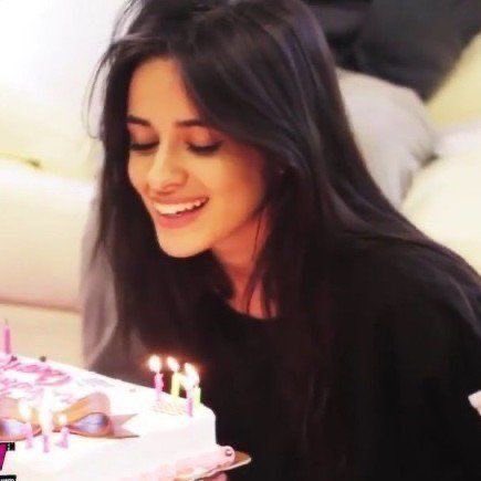 mila🤍 tweet media