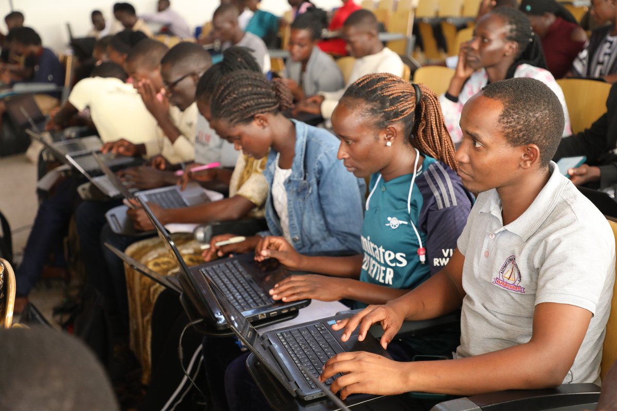 Muni University Library tweet media