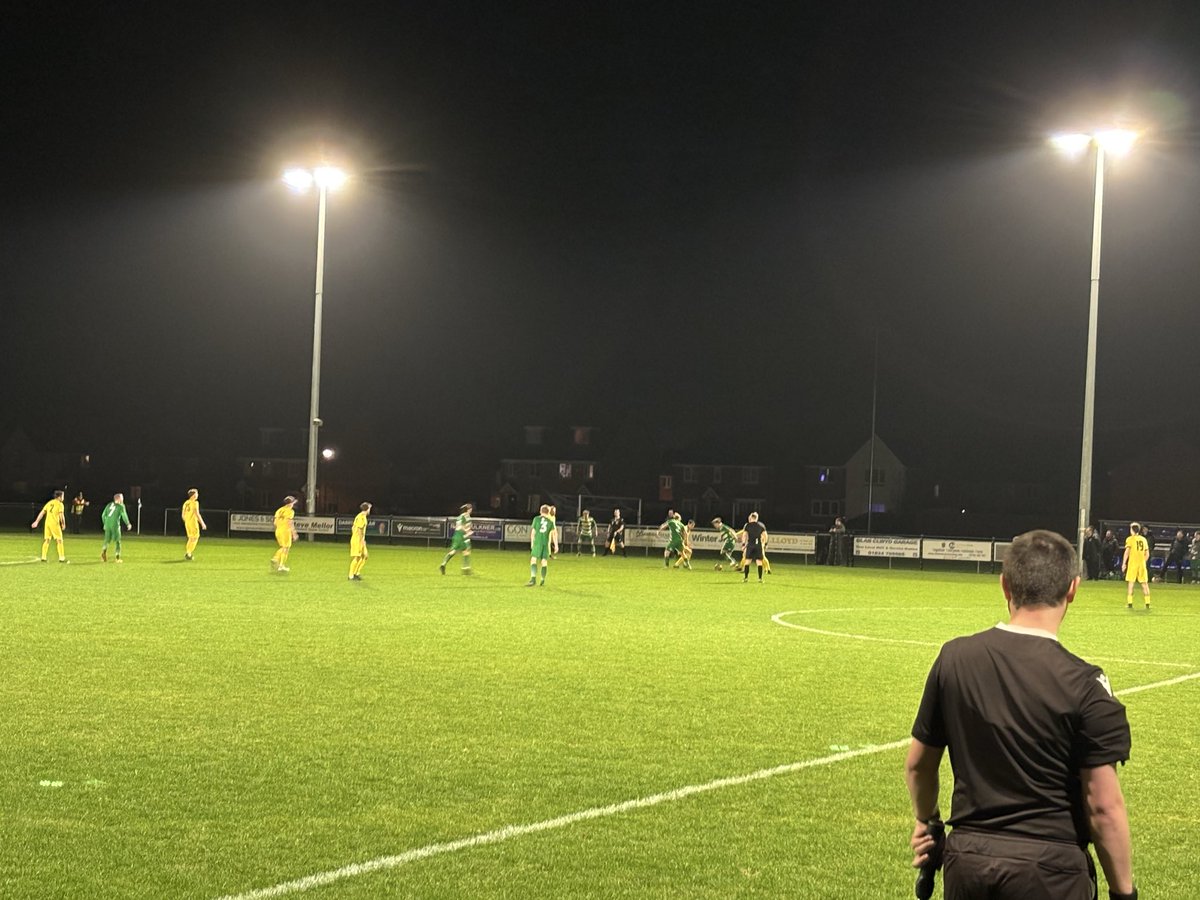 Gareth Thomas tweet media