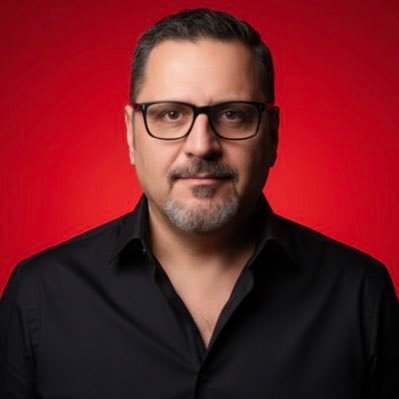 هذا وجهك وتتكلم عن الخسه يامكوه...؟