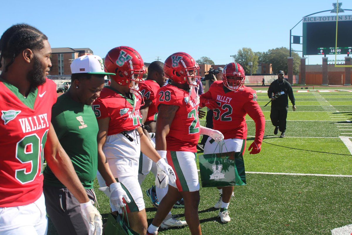 Armunz Mathews tweet media