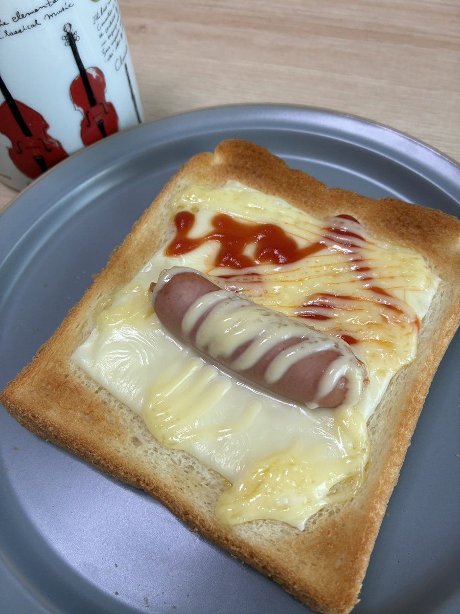 おはようございます！！！パン前髪あるだー！！！！