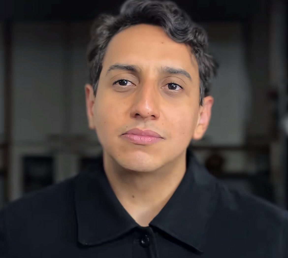 Animes de rico X animes de não rico 

Naruto: Não rico 

One Piece: esse tenta, mas não
 
Pokémon: rico 

Yu-Gi-Oh: rico, mas muito rico 

Dragon Ball: rico pra quem tem classe
 
Baki: rico

Psycho Pass: Esse é rico, mas muito, muito rico.

JoJo: rico 

Dr Stone: (risos) não