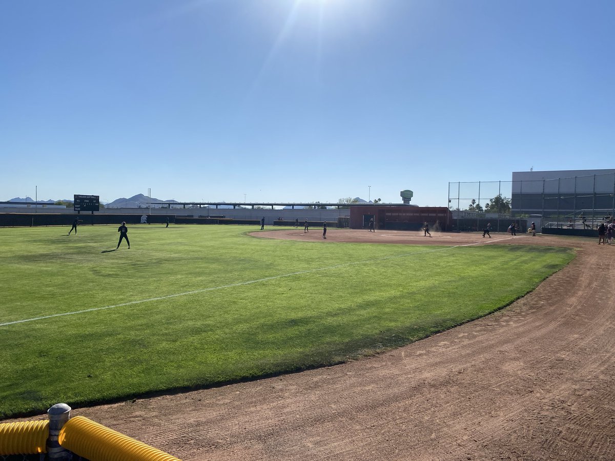 Coach Davis tweet media