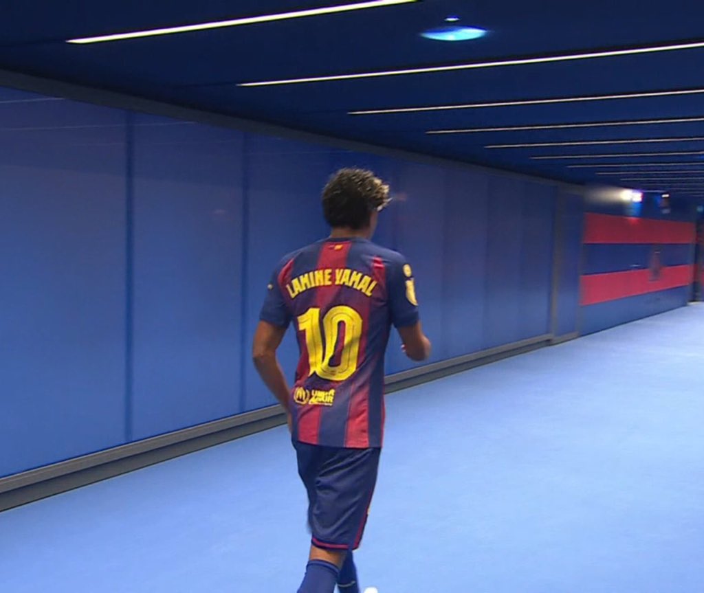 I hope the journalists who vote for the Ballon d’Or watched this game. Lamine Yamal is generational