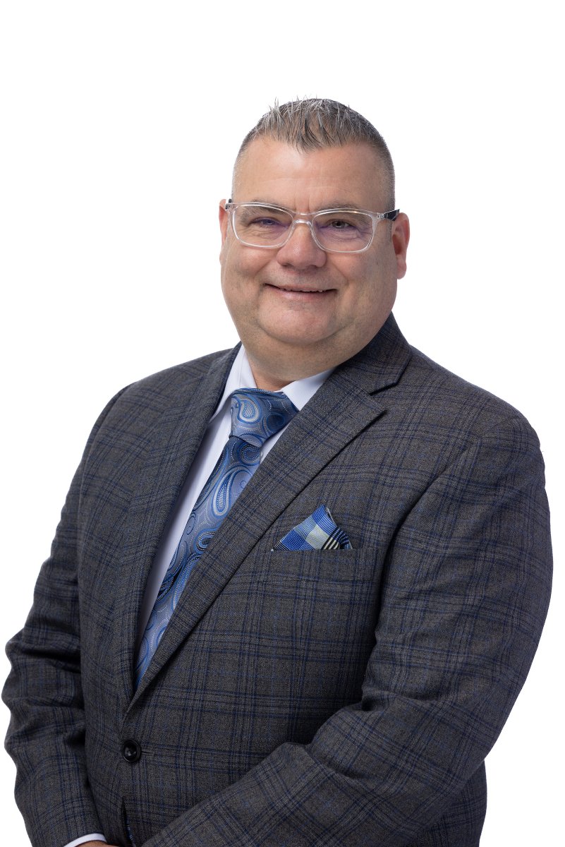 SparbyOrg's tweet photo. Three cheers for TWENTY years! 🎉 🎉 🎉
Please join us in congratulating our owner John Sparby on twenty years with AIL!
Thank you for your dedication to protecting working families, and being a constant leader and mentor to our agency.
#OpportunityUnlimited #Sparbyorg #AIL https://t.co/0DnOXMUQiq