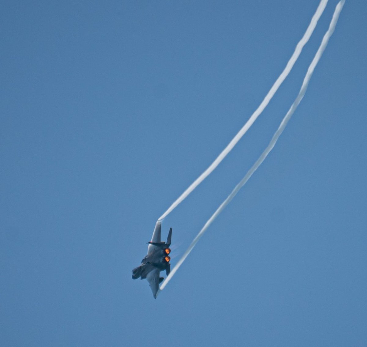 RT en Español tweet media