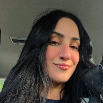 vxnlana's tweet photo. #NuevaFotoDePerfil https://t.co/udNKhxkYvc