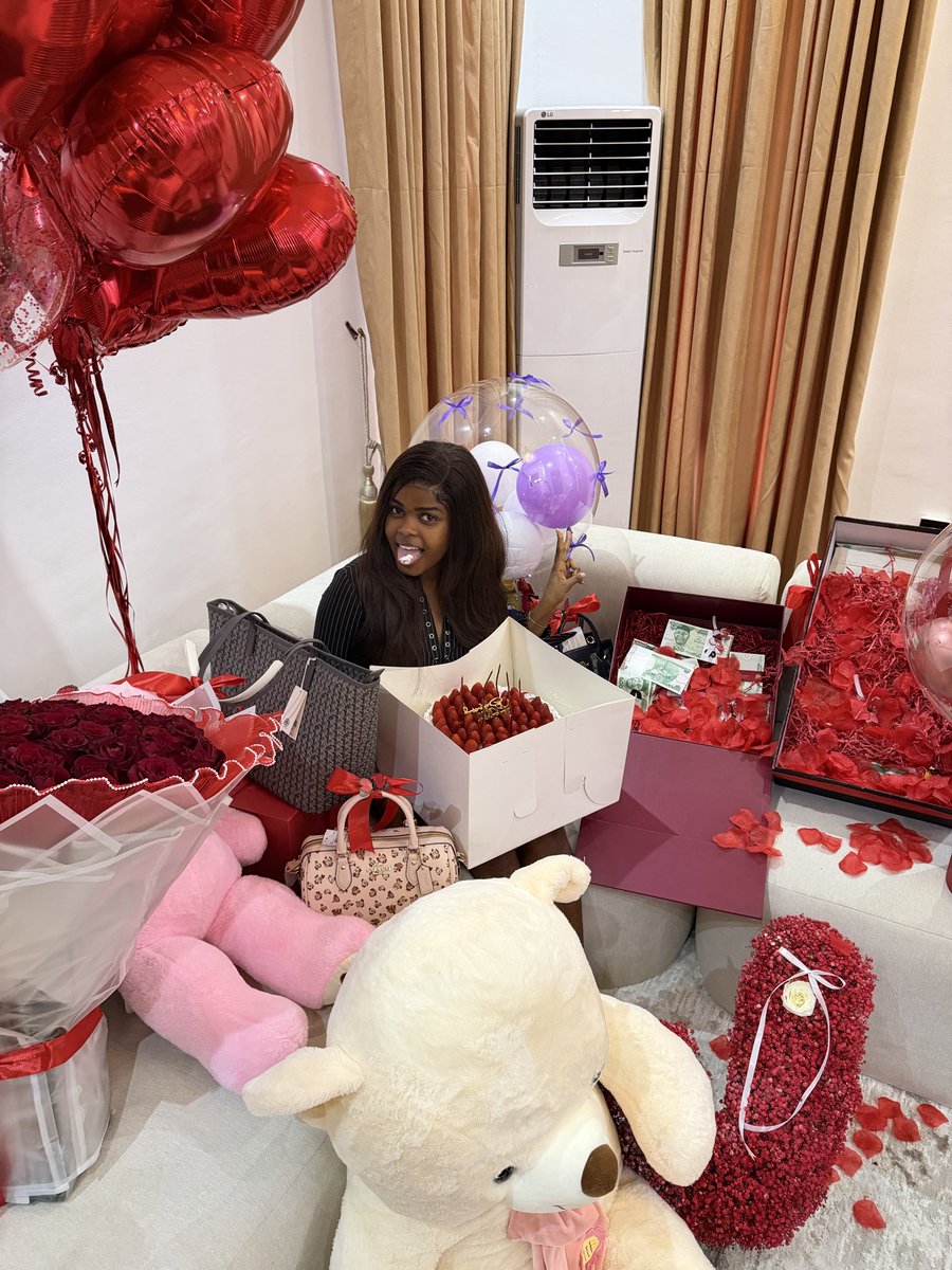 Jarvis4Real tweet media