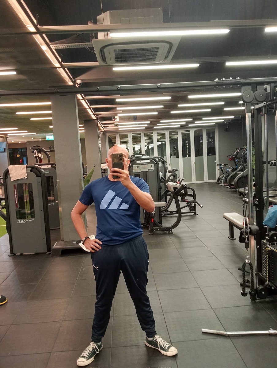 darkardle's tweet photo. 2026 has objectively been terrible so far, but here's to a better rest of the year. #gymmakesyoufeellessshit https://t.co/4KfGl8AfPg