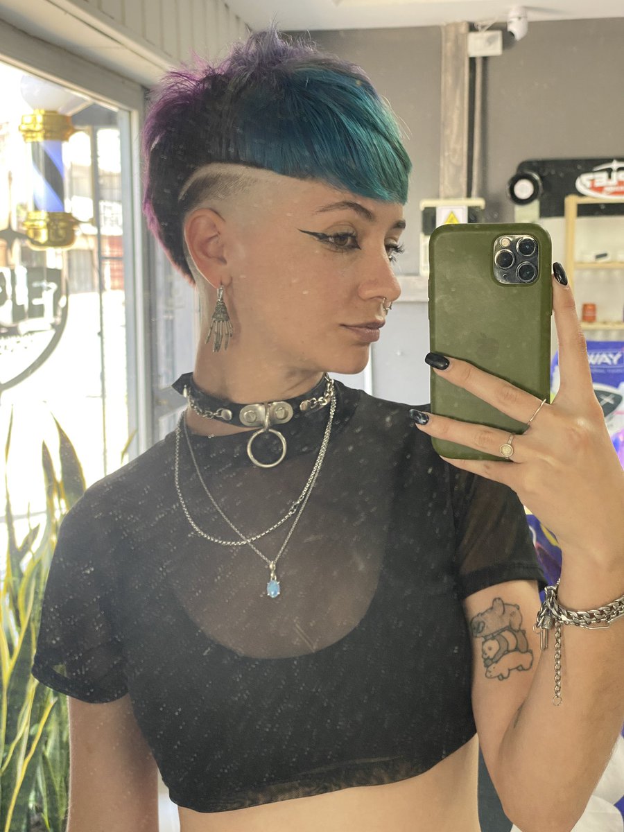 Yaamu_'s tweet photo. Corte y colorcito nuevo 🌈 https://t.co/9q45FDvu3r