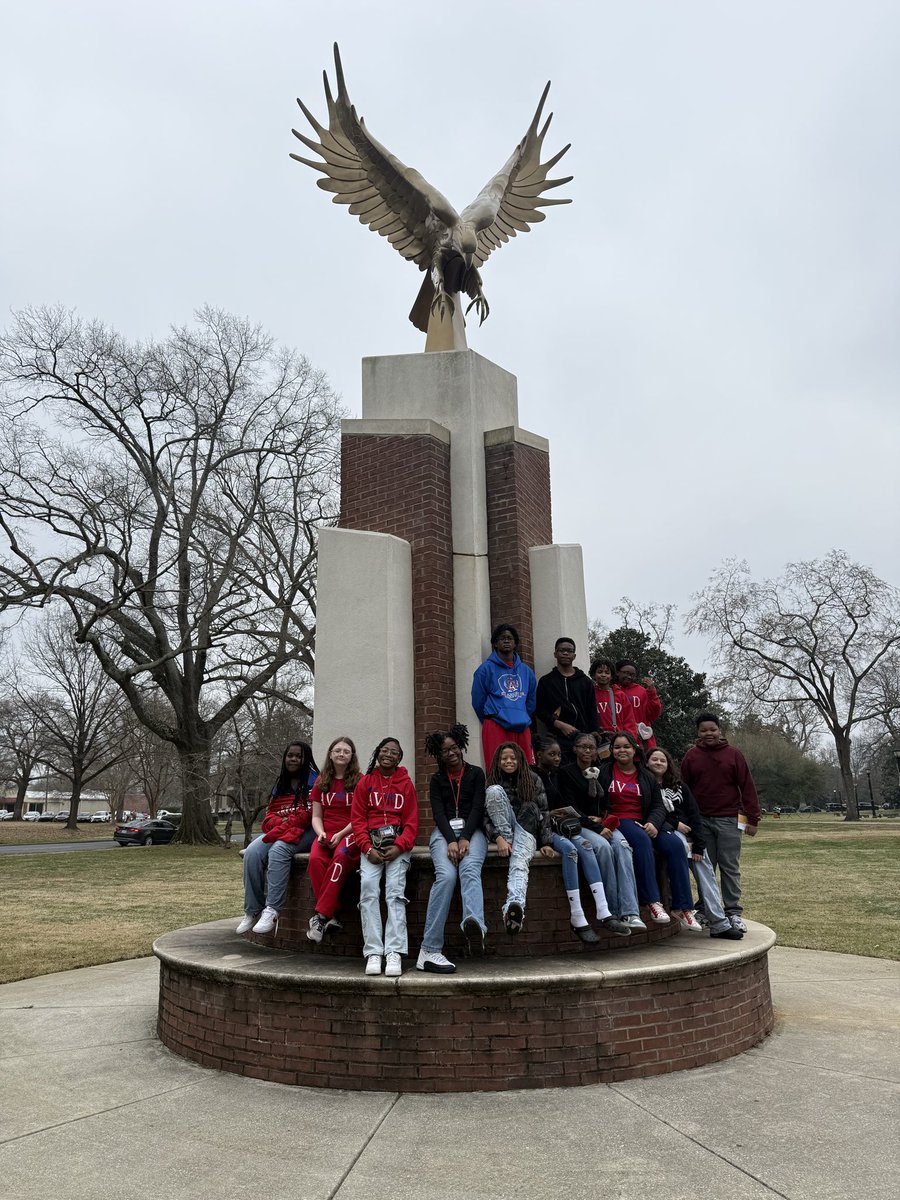 AVID at St. Andrews Middle tweet media