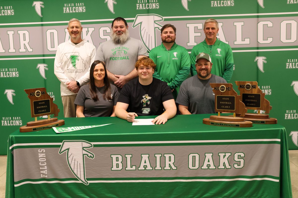 Blair Oaks Football tweet media