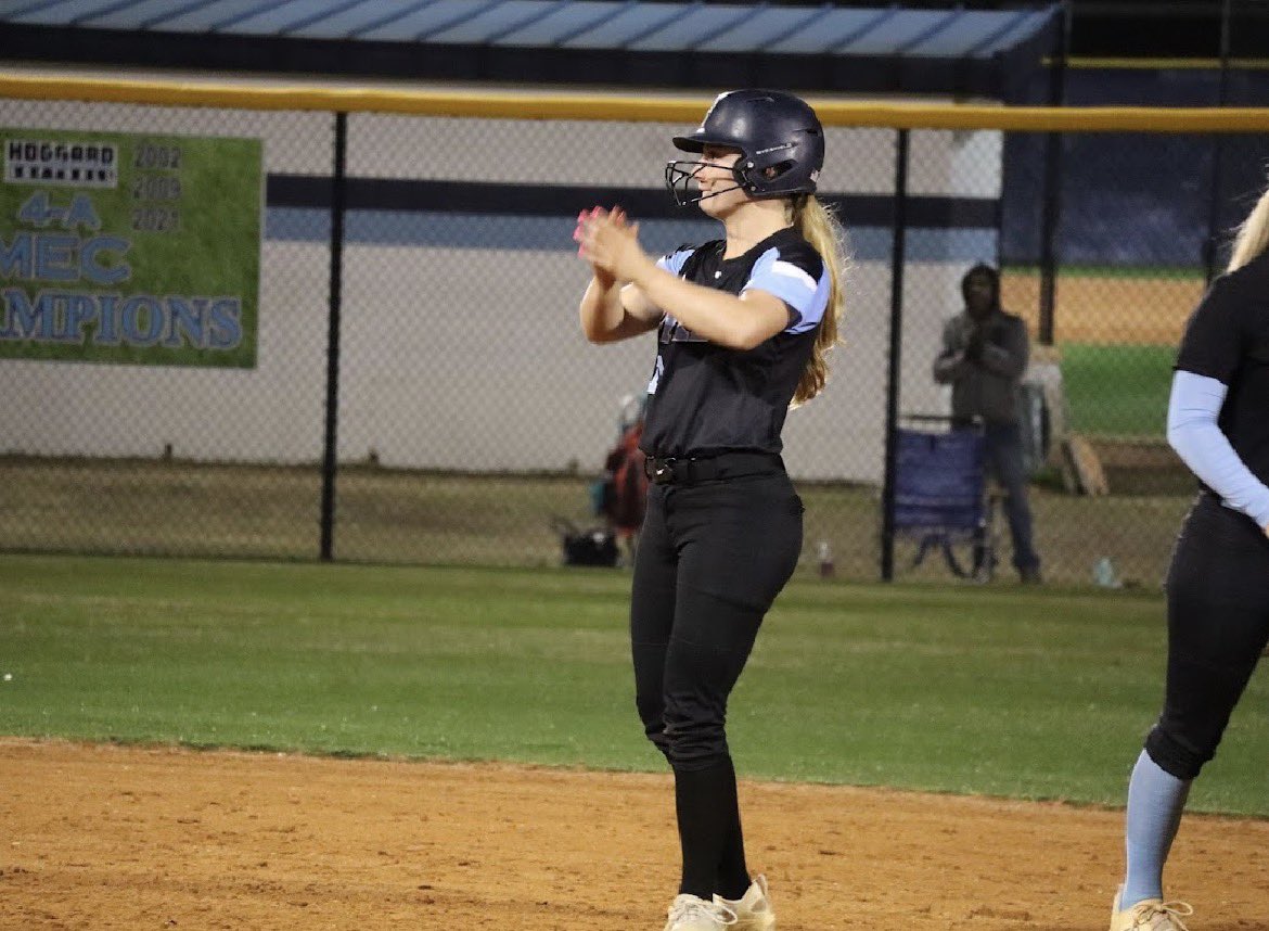 Sophie Gee tweet media