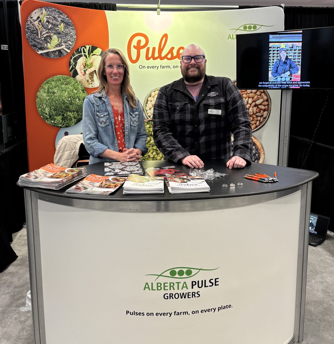 Jenny Rae Seward tweet media