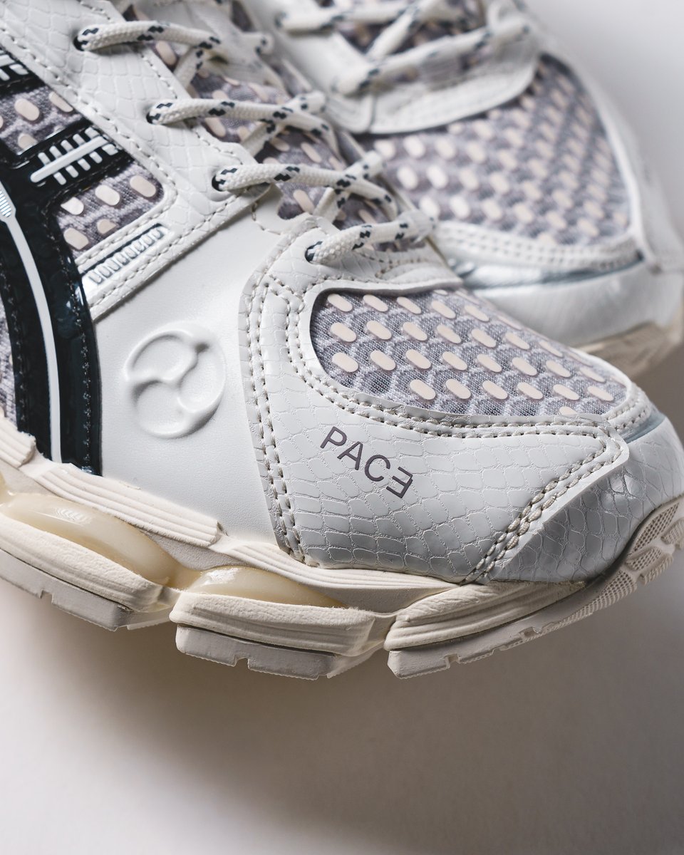 Solestop tweet media