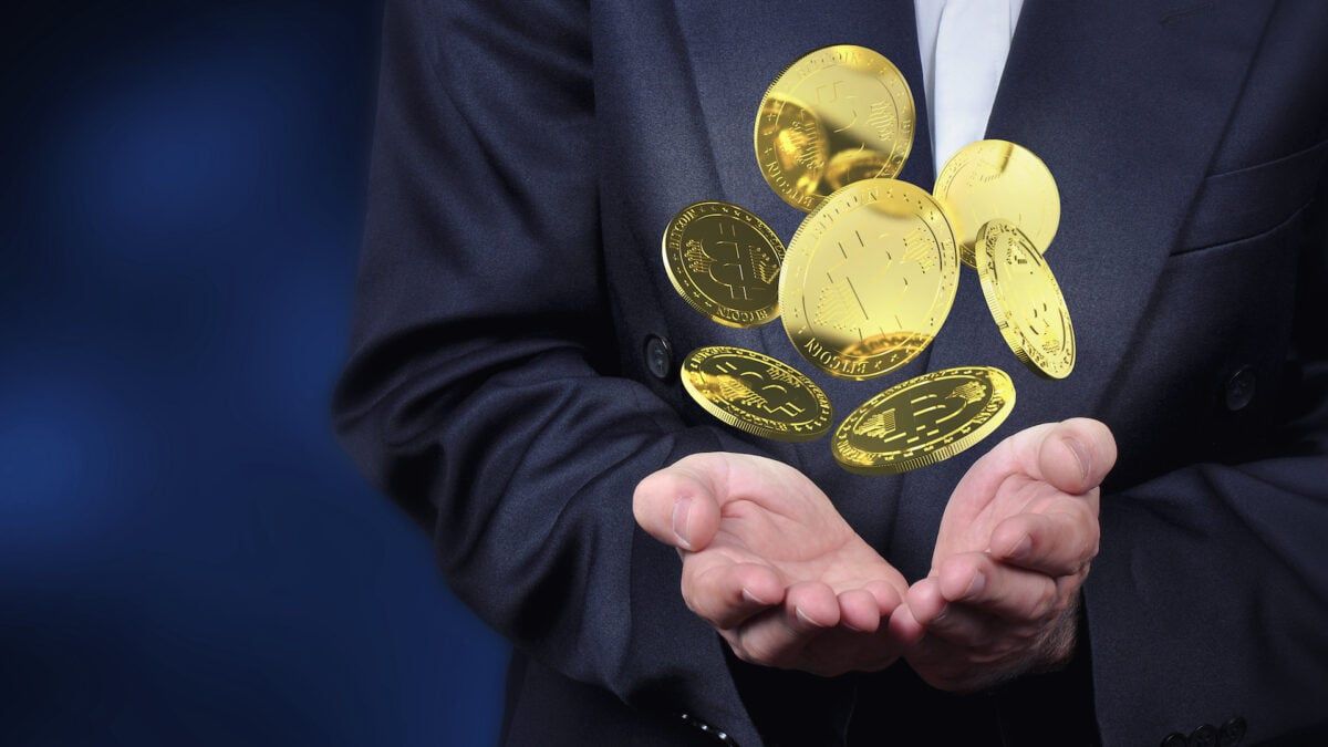 South Korean tax authorities accidentally exposed the security passwords to seized crypto wallets that allowed an unknown person to steal millions in tokens. bit.ly/4r8MaLn 

#Cryptocurrency
#Crypto
#Tokens