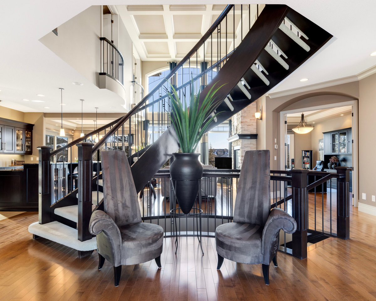 This million-dollar listing just hit the market right outside of St. Albert for $1.88M. See inside: espo.homes/33PR