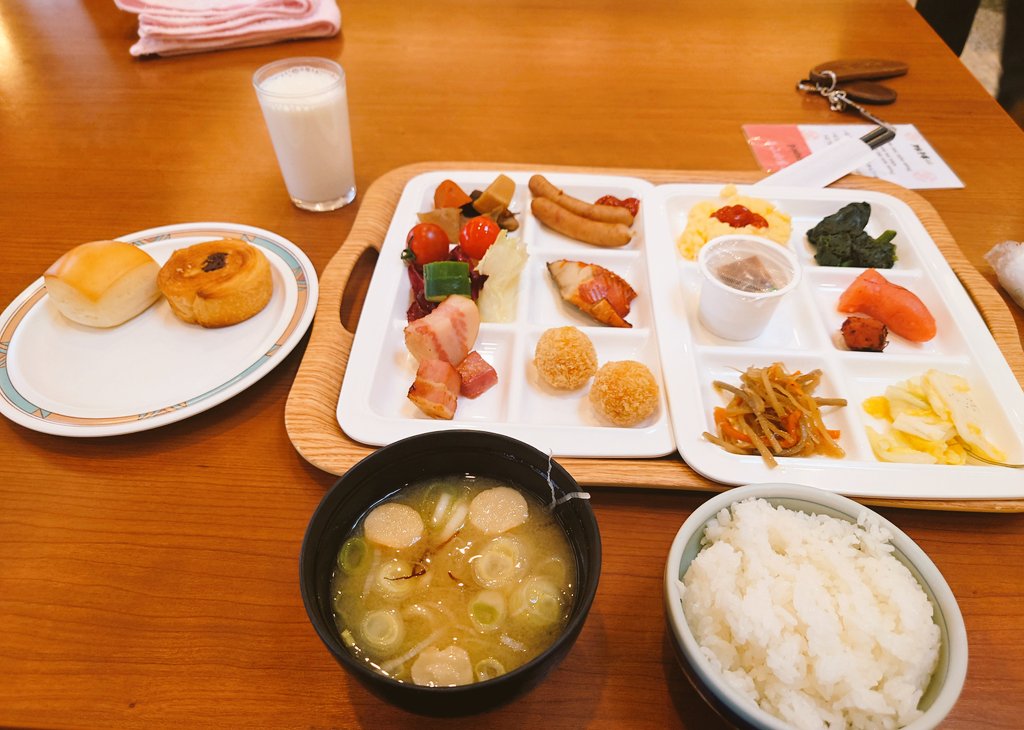 Momo(チロル) tweet media