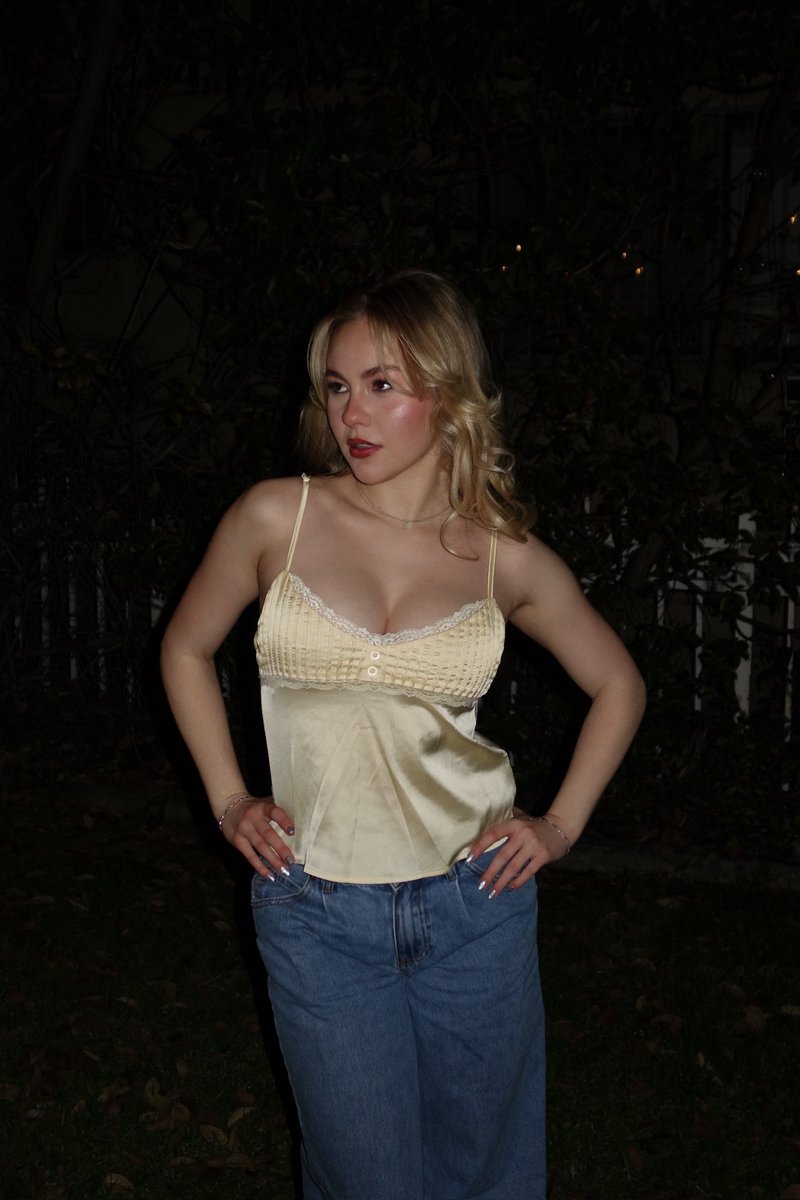 Anna Duboc tweet media