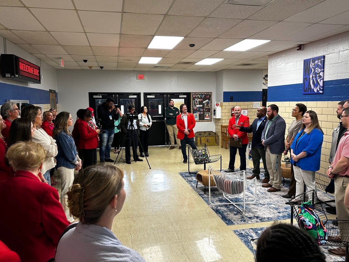 Greg Hammond tweet media