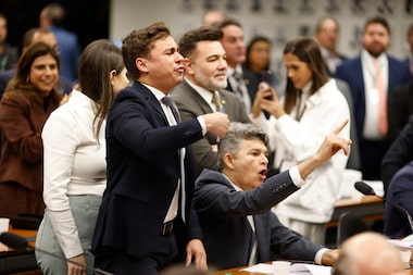 Análise Política tweet media