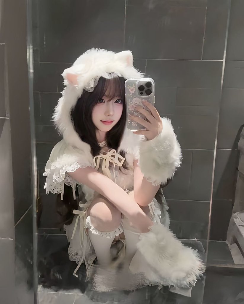 Chuaer00's tweet photo. 松江松江 https://t.co/KDNIBaaAH7