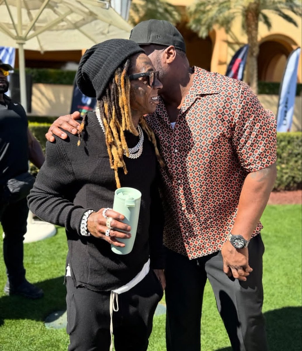 Elly Trueboy tweet media