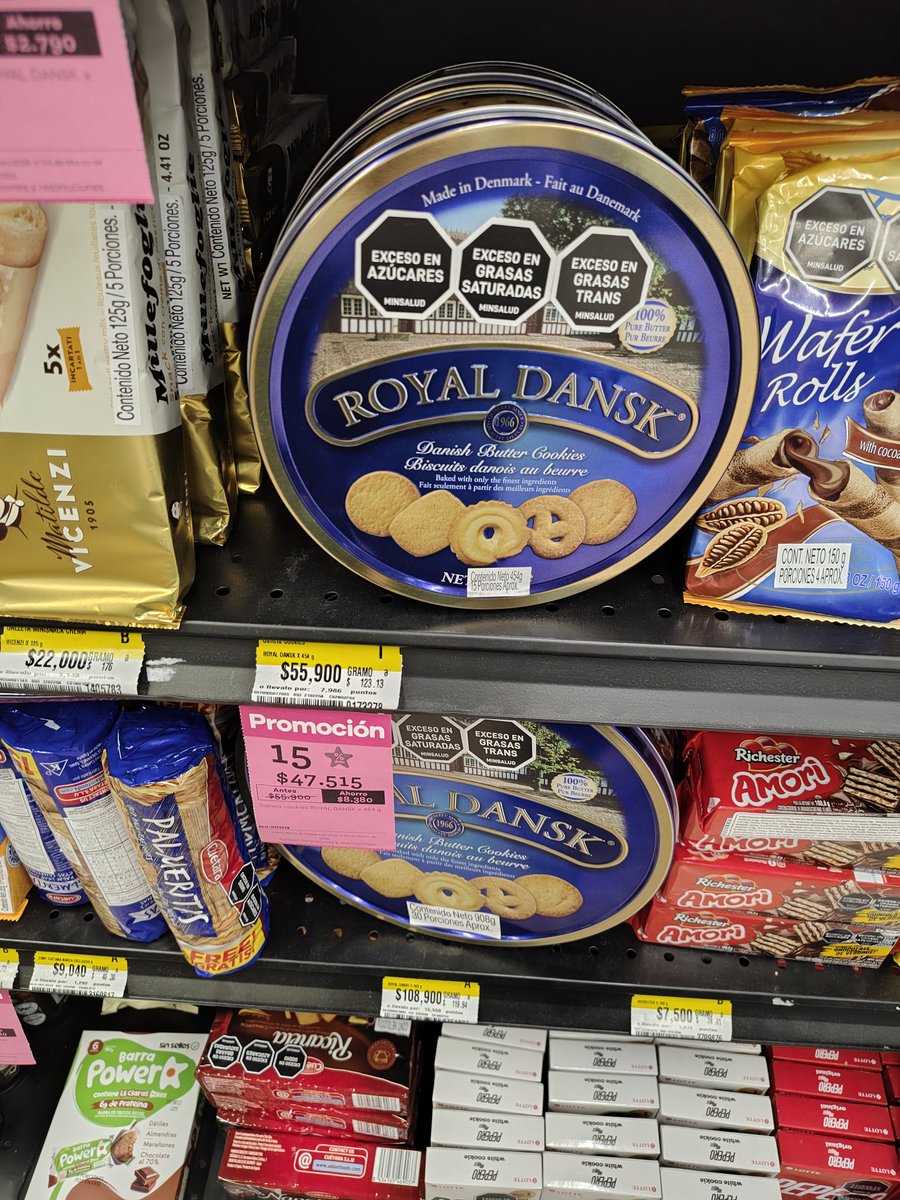 En Exito ponen los costureros junto a las galletas 🧐