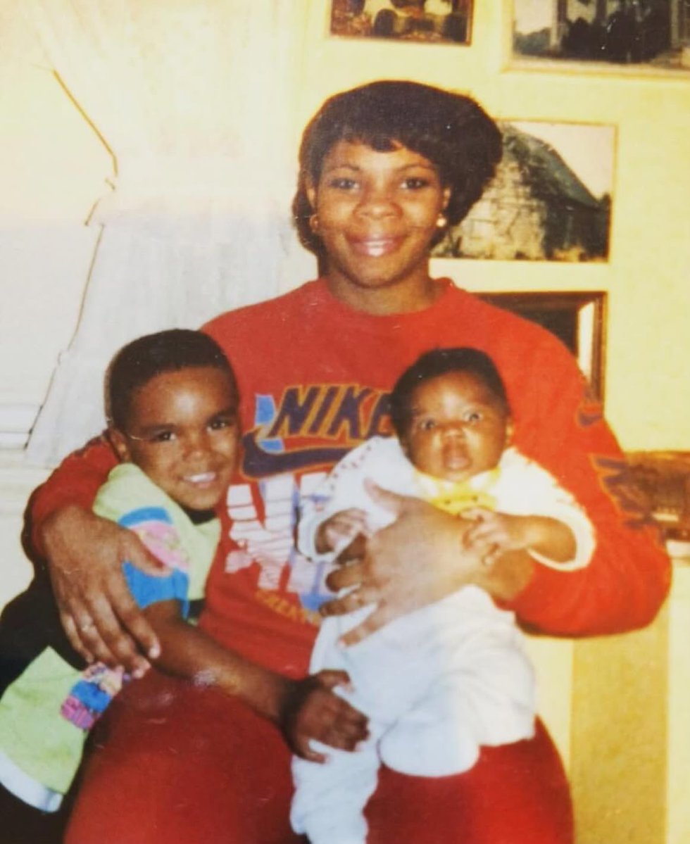 chris evans tweet media