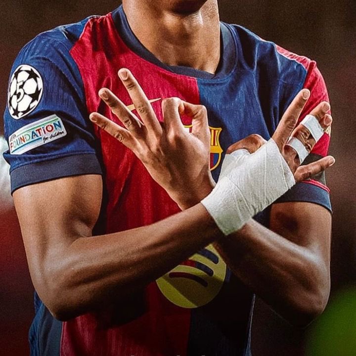 vvsgeorgii's tweet photo. @szniic Starboy 🌟 https://t.co/Emuuvsr0PZ